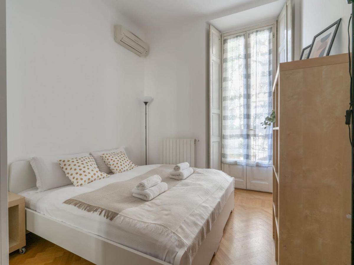 The Best Rent - Spacious Apartment Near Colonne S Lorenzo Milan Exterior photo